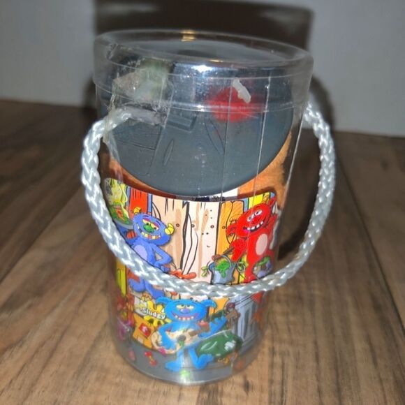 Stinky Little Trash Monsters 2011 Jay at Play Grimy Pop n Flip 4 Inches - Picture 3 of 6